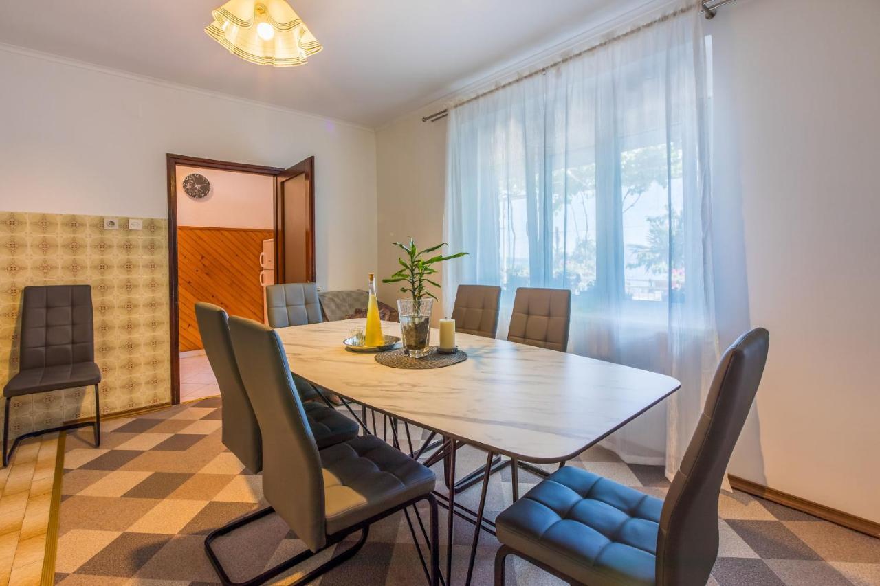 Apartment Leo Nona Нови Винодолски Екстериор снимка
