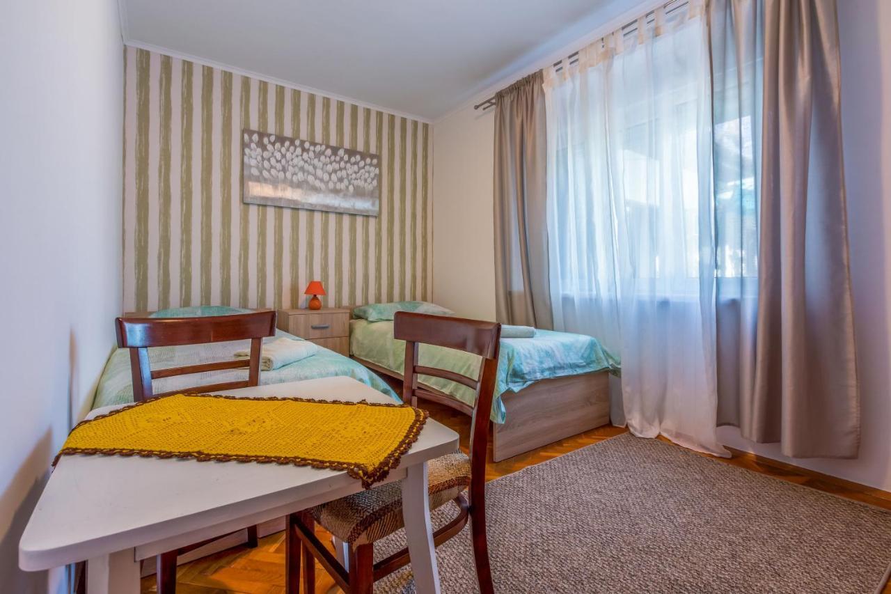 Apartment Leo Nona Нови Винодолски Екстериор снимка