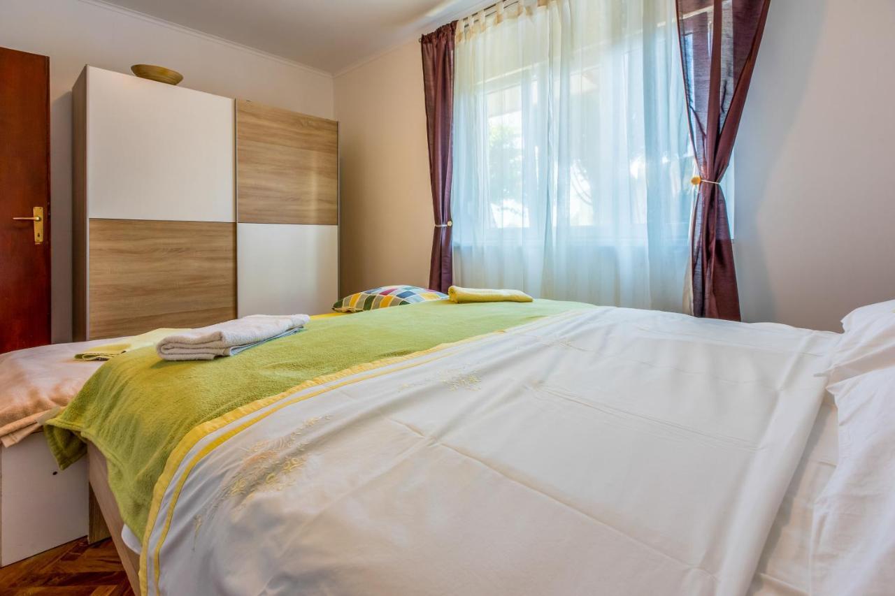 Apartment Leo Nona Нови Винодолски Екстериор снимка